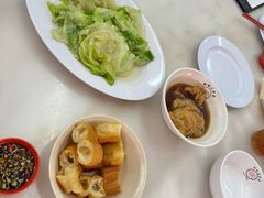 -新峰肉骨茶