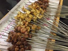 -清真磊磊烧烤老店(饮虎池街34号店)