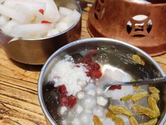 -成都你六姐·牛肉冒菜(上海环宇荟店)