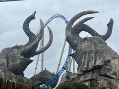 -七彩云南欢乐世界