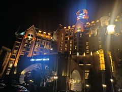 -天津京基皇冠假日酒店