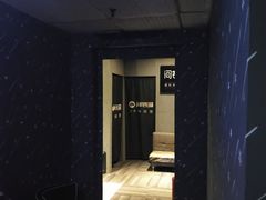 -VR 间客漫·PS电玩·虚拟现实包间游戏电竞(街道口店)