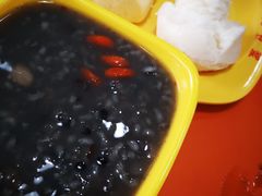 -六和餐饮(东城根店)