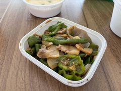 -老乡鸡(上海白玉兰广场店)