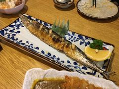秋刀鱼-魟阳日式料理(香积寺路店)