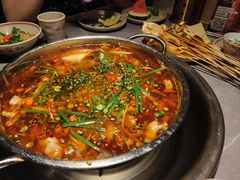 -吃城都·鱼蛙火锅(西玉龙街店)