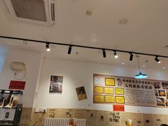 -柳州肥姨妈大骨螺蛳粉(沙河店)