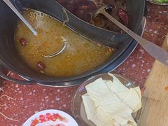 -赵美丽·重庆社区火锅·直营店(火车东站·中豪国际店)