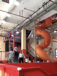 -动力星球家庭亲子游乐中心