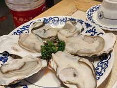 生剥海蛎子-东镇老火锅(长春路首店)