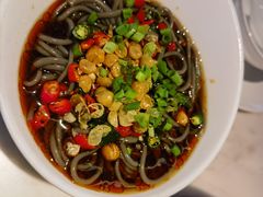 酸辣蕨根粉-茅庐川菜(烟台大悦城店)