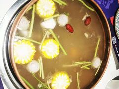 -牛村来人潮汕牛肉火锅(西单店)