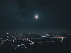 -鬼笑石后山停车场