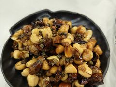 -李哥海鲜烧烤家常菜(孔雀城店)