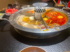 -晓宇重庆火锅(西安荟聚店)