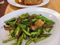 -ZF Seafood Restaurant 卓峰海鲜餐