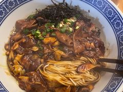 -沪西老弄堂面馆(定西路店)