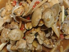 -蚝美人·生蚝海鲜烧烤(茶花园店)