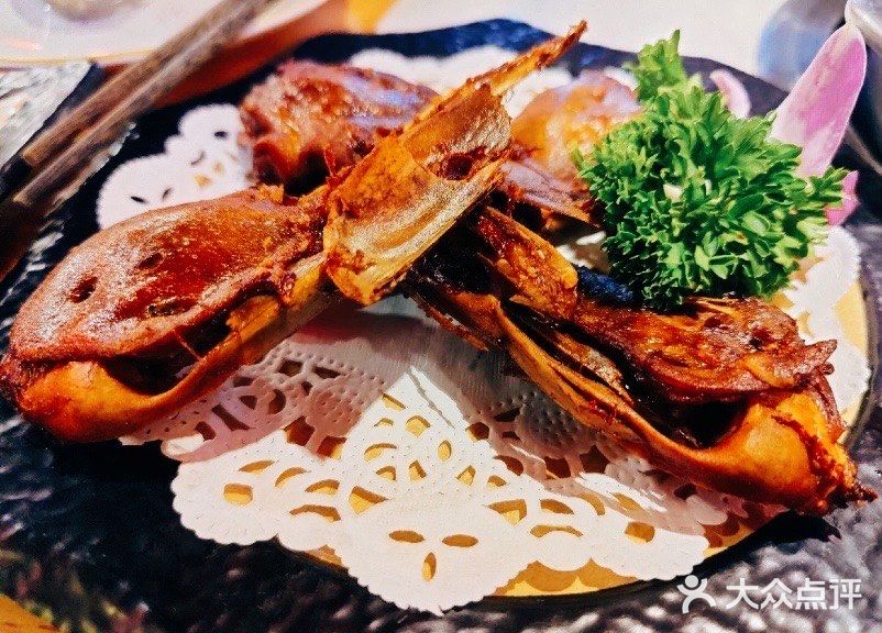 南京｜探店好吃的牛蛙[调皮]