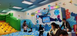 -莫莉幻想儿童乐园(武汉经开永旺店)