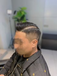 点击看大图 -不迫先生专业男士剪发