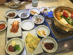 金顺韩国料理(1号店)-金顺碳烤肉(1号店)