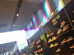 -NIKE品牌体验店(金源新燕莎店)
