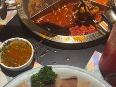 -廖掌柜·重庆鲜货火锅(上海首店)