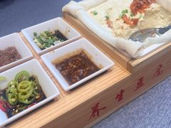 -连鹭海鲜·海肠捞饭·海胆饭(星海店)