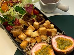-露露家咖啡店