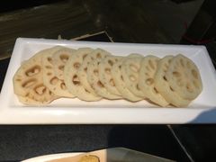 -怡品川宇火锅(宝立方店)
