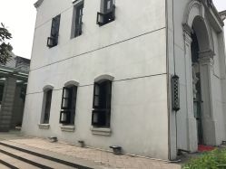 -泽璞堂美发沙龙