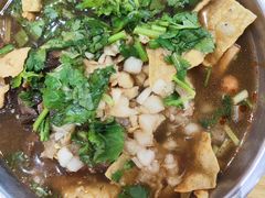 -柳州肥姨妈大骨螺蛳粉(曹路店)