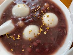 芝麻汤圆赤豆糊-吴家馄饨