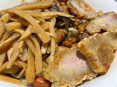 -牛八宝桂林米粉(八里庄店)