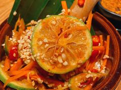 舂柠檬鸡爪-云海肴云南菜(正大广场店)
