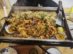 -宏兴烤鱼山庄(宣恩总店)