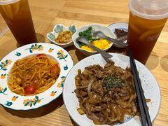 -暖食光·台式家庭餐厅·生日主题店(万达店)
