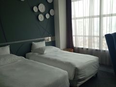 -西贡中心铂尔曼酒店