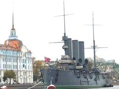 -阿芙乐尔号巡洋舰