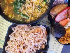 -星林居酸辣米线餐厅