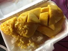 -芒果糯米饭摊子