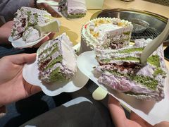 -山与蓝·轻糖鲜果蛋糕(勒泰店)