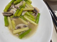 -楚山晓·湖北菜(武汉光谷K11店)