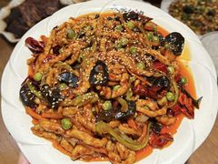 -張飛扒肉·龙江非遗(道外店)