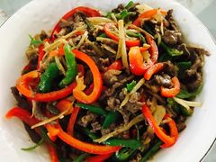 -兔行天下-鸿鹤鲜锅兔(中海国际店)