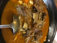 -霄汉牛三鲜湖北砂锅菜(万松园2店)