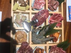 -肉魁屋·烧肉·烧鸟·酒场(高新店)