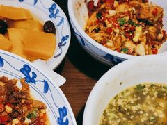 -八碗湘长沙市井菜(坡子街店)