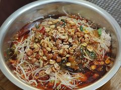 -周良天山牛杂城(天山路总店)